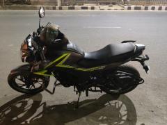 Honda CB Hornet 160R